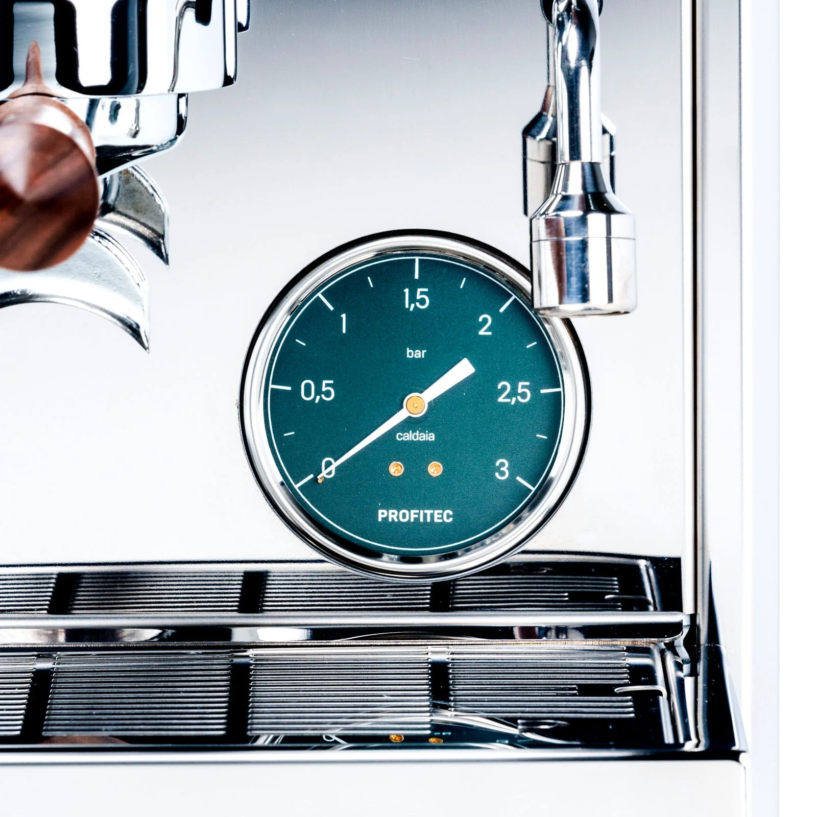 Profitec Pro 800 Lever Espresso Machine - Image 4